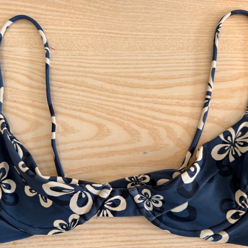 •BENOA• Maramatea print •